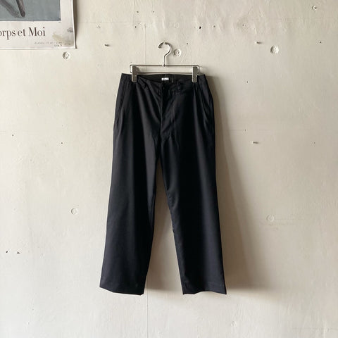 Dhal wool gaba chino pants