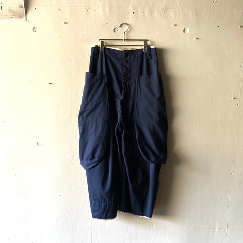 TÍSCAR ESPADAS THE FOLDED PAPER PANTS