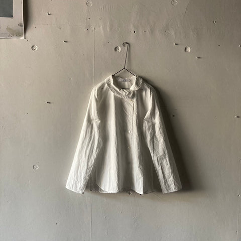 KAI Cotton-Ramie Flat collar Blouse