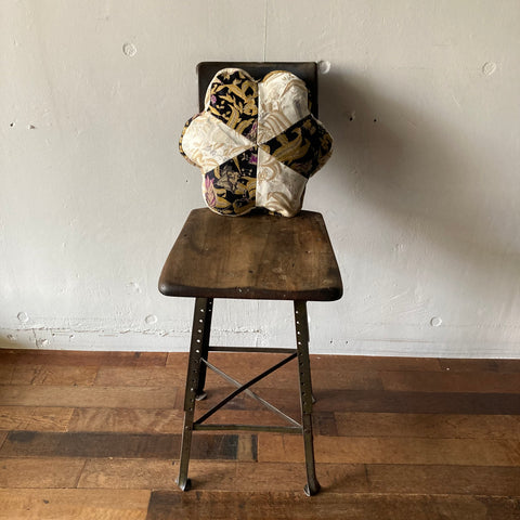 WIENER TIMES
RIX WW CUSHION LIZZY ANEMONE NIGHTFALL