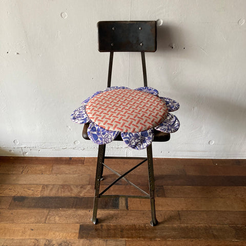 WIENER TIMES RIX SEAT CUSHION 
TUDOR BRICKS