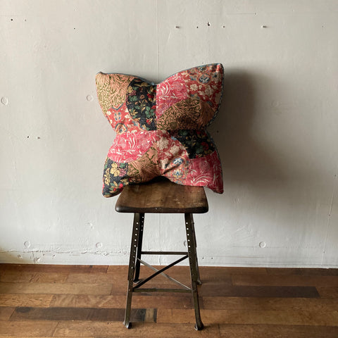 WIENER TIMES CUSHION CICENDIA BEXLEYHEATH
